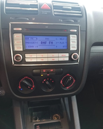 Volkswagen Golf cena 14000 przebieg: 199200, rok produkcji 2007 z Mrocza małe 137